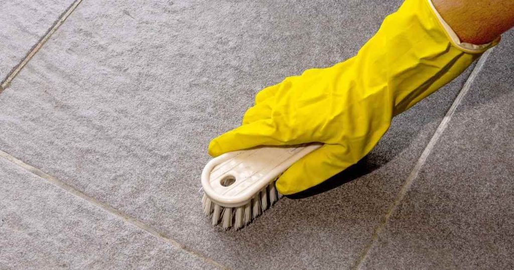 What’s the Best Way to Clean Tile Floors? A Vancouver, WA Guide